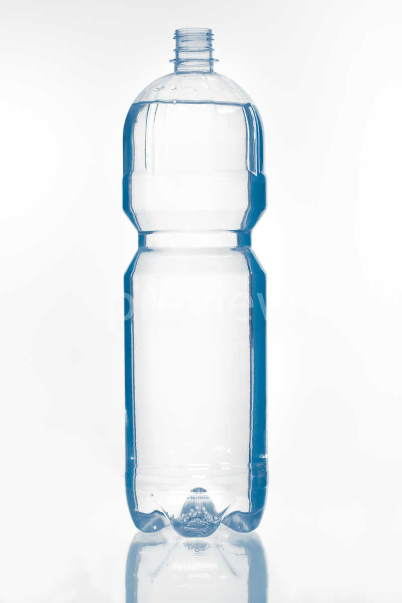 Бутылка ПЭТ 2 л. бесцветная с крышкой (по 50 шт.)